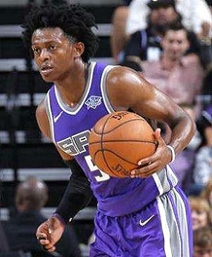 负伤与曾尖角逐新加坡大满贯女双 周靖祎虽败但满意表现.