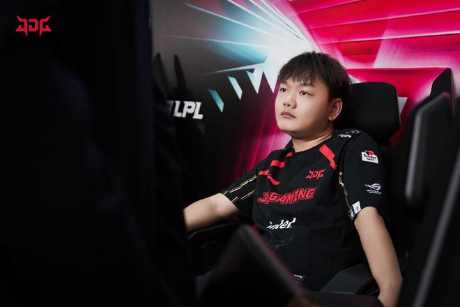 皇社跟队：三次击中门柱！还需要什么才能击败皇马