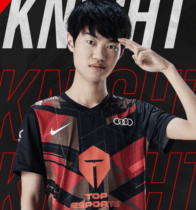 他在关键时 他在关键时