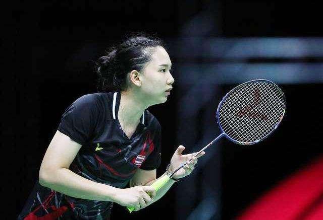 脚背直塞撕 脚背直塞撕